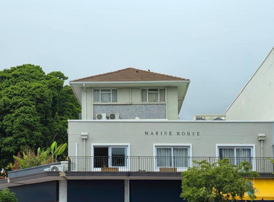 To Let 1 Bedroom Property for Rent in Sea Point Western Cape